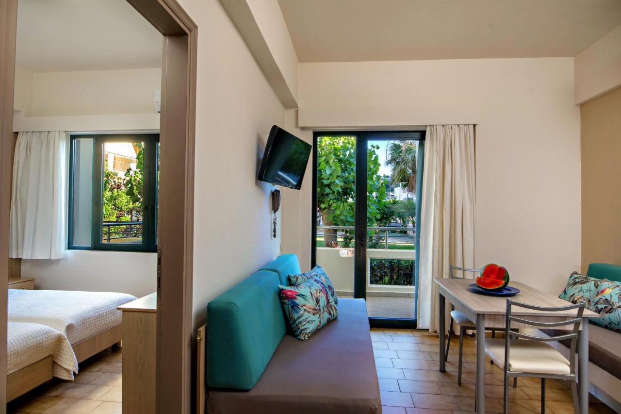 Lefka Apartments Parigoria Exterior photo