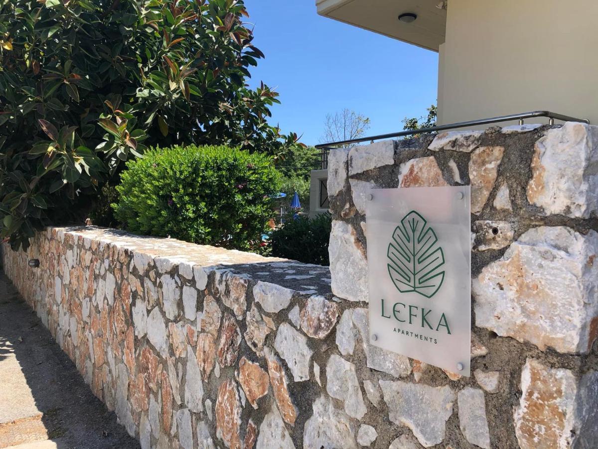 Lefka Apartments Parigoria Exterior photo