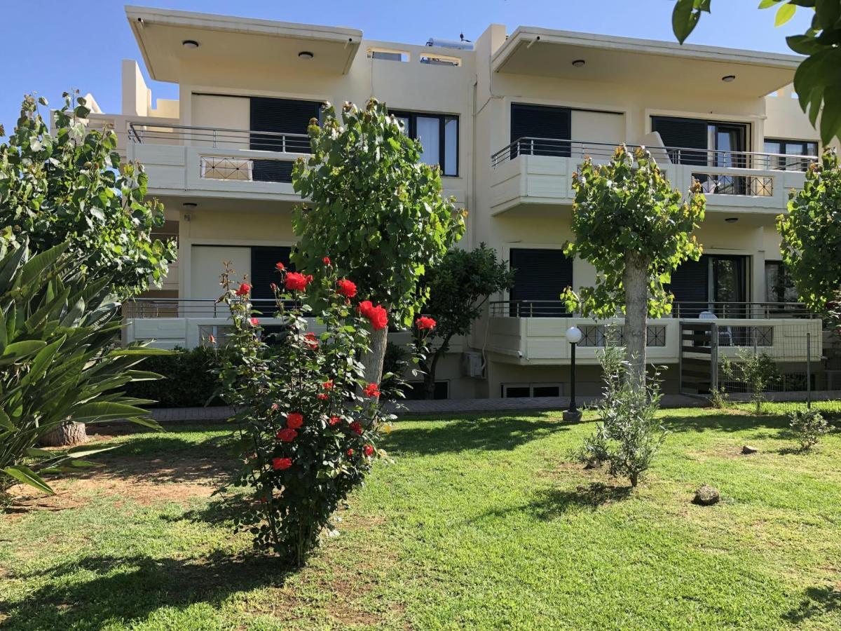 Lefka Apartments Parigoria Exterior photo